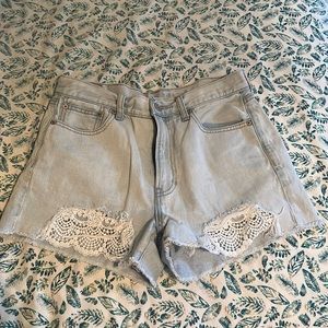 American eagle jean shorts with a light wash